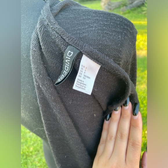 Divided Black Cardigan - Picture 7 of 8
